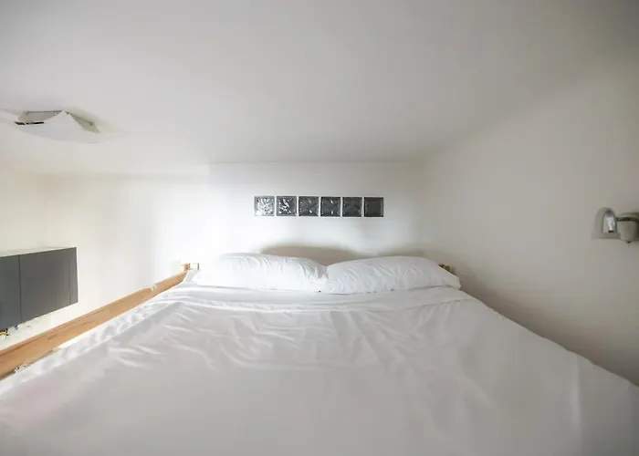 Navigli - Smart Loft Apartment Milan